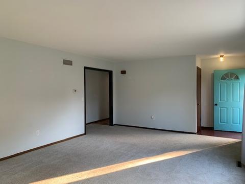 8098 Mccurry Rd, Roscoe, IL 61073 photo 3