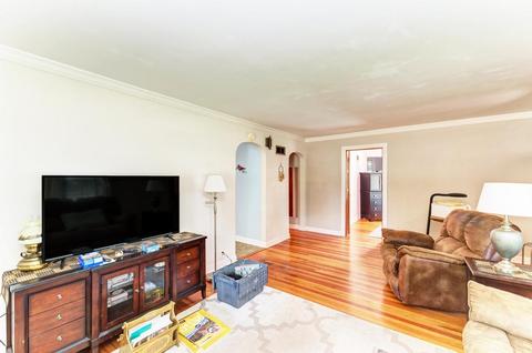 138 E Union St, Seneca, IL 61360 photo 7