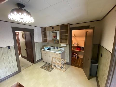 8019 Christie Ave, Lyons, IL 60534 photo 25