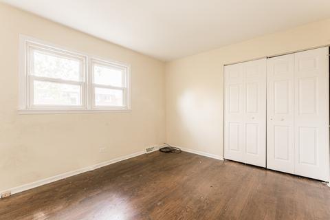 8834 Dee Rd, Des Plaines, IL 60016 photo 18