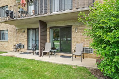 5600 Astor Ln #105, Rolling Meadows, IL 60008 photo 11