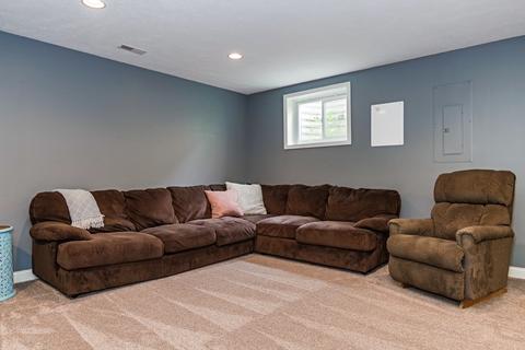 405 Labrador Ln, Normal, IL 61761 photo 33