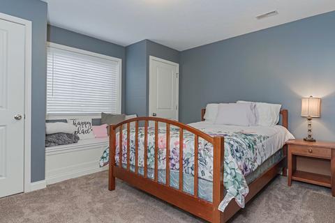 405 Labrador Ln, Normal, IL 61761 photo 37