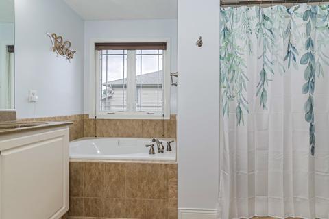405 Labrador Ln, Normal, IL 61761 photo 23