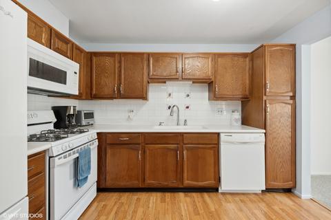 1406 Aldgate Ct #D1, Wheeling, IL 60090 photo 5