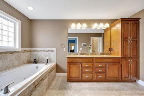 1107 Declaration Dr, Savoy, IL 61874 photo 24