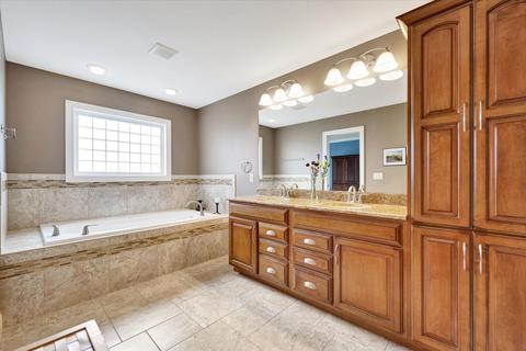 1107 Declaration Dr, Savoy, IL 61874 photo 25