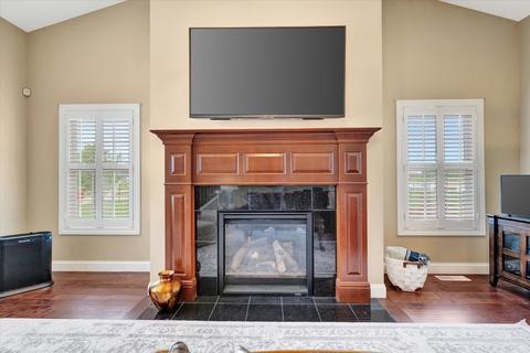 1107 Declaration Dr, Savoy, IL 61874 photo 10