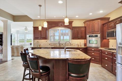 1107 Declaration Dr, Savoy, IL 61874 photo 14