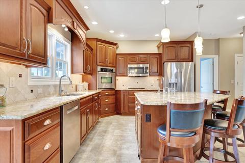 1107 Declaration Dr, Savoy, IL 61874 photo 13