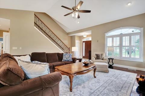 1107 Declaration Dr, Savoy, IL 61874 photo 9