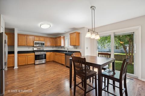 3818 Hoffman St, Plano, IL 60545 photo 5