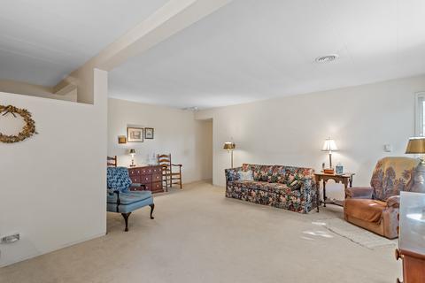 7204 Oak Ave #4SW, River Forest, IL 60305 photo 4