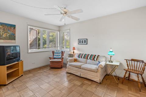 7204 Oak Ave #4SW, River Forest, IL 60305 photo 9