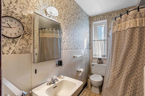 7204 Oak Ave #4SW, River Forest, IL 60305 photo 11