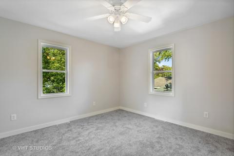 210 E James St, Dwight, IL 60420 photo 14