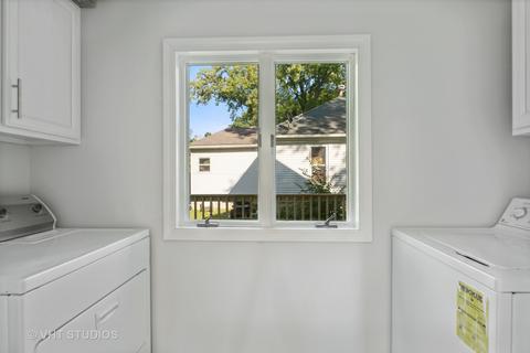 210 E James St, Dwight, IL 60420 photo 19