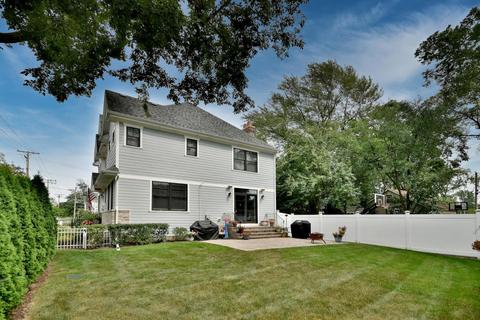124 E Cayuga Ave, Elmhurst, IL 60126 photo 5