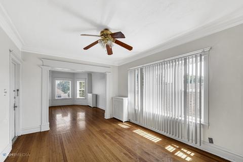 5820 S Artesian Ave, Chicago, IL 60629 photo 16