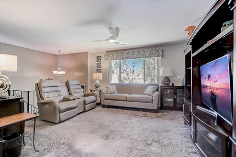 1130 Essel Ct E, Wheaton, IL 60189 photo 4