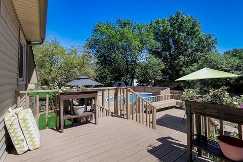 1130 Essel Ct E, Wheaton, IL 60189 photo 23
