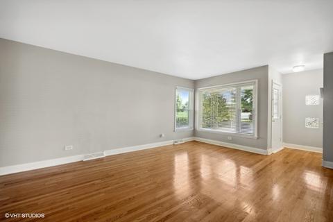 160 Highland Ave, Wheeling, IL 60090 photo 6