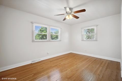 160 Highland Ave, Wheeling, IL 60090 photo 12