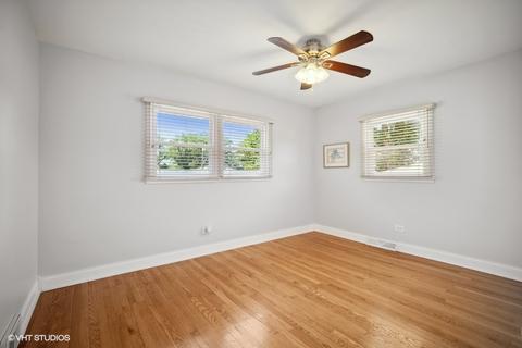 160 Highland Ave, Wheeling, IL 60090 photo 13