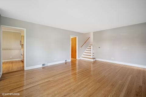 160 Highland Ave, Wheeling, IL 60090 photo 5