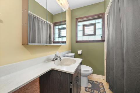 4503 Wisconsin Ave, Forest View, IL 60402 photo 8