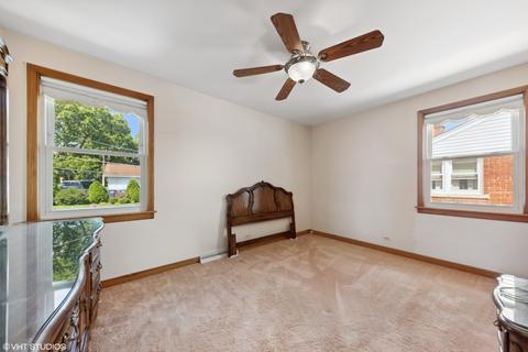 2266 Cedar St, Des Plaines, IL 60018 photo 6