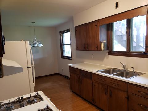 207 E 5th St, Cedar Point, IL 61316 photo 26