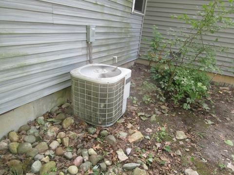 319 North Blvd, Mchenry, IL 60051 photo 3