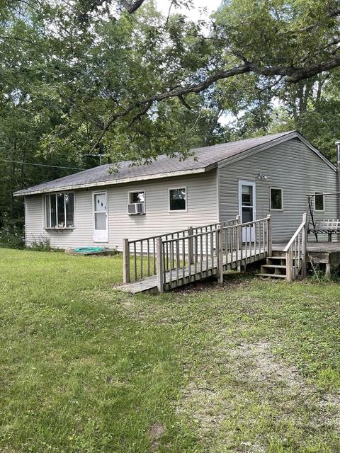 16076 Spring Valley Rd, Morrison, IL 61270 photo 3