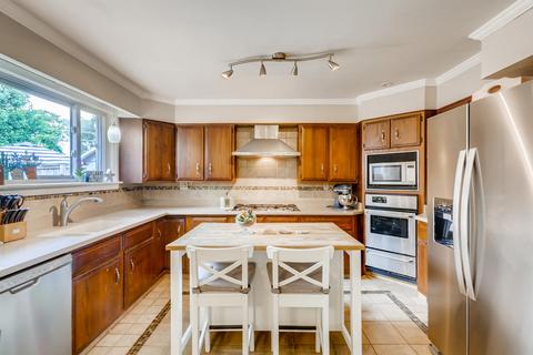 870 E Algonquin Rd, Des Plaines, IL 60016 photo 6