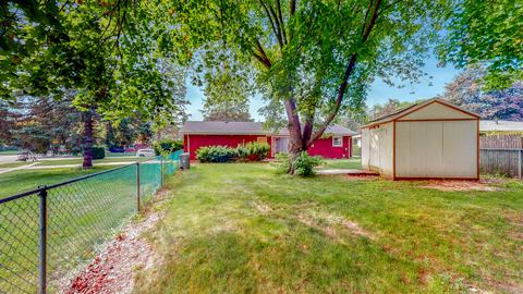 1820 Maple Ln, Elgin, IL 60123 photo 21