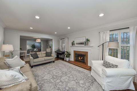 1114 Irving Ave, Wheaton, IL 60187 photo 9