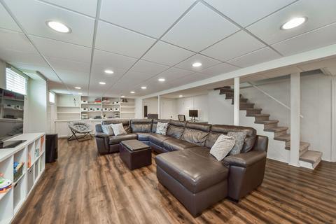 1114 Irving Ave, Wheaton, IL 60187 photo 23