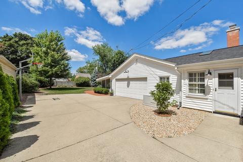 1114 Irving Ave, Wheaton, IL 60187 photo 28