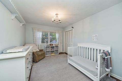 1114 Irving Ave, Wheaton, IL 60187 photo 21