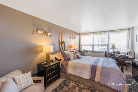 1700 E 56th St #2002, Chicago, IL 60637 photo 11