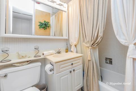 1700 E 56th St #2002, Chicago, IL 60637 photo 16