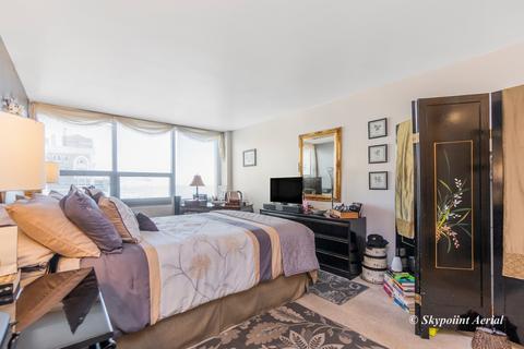1700 E 56th St #2002, Chicago, IL 60637 photo 12