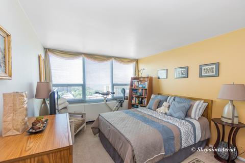 1700 E 56th St #2002, Chicago, IL 60637 photo 10