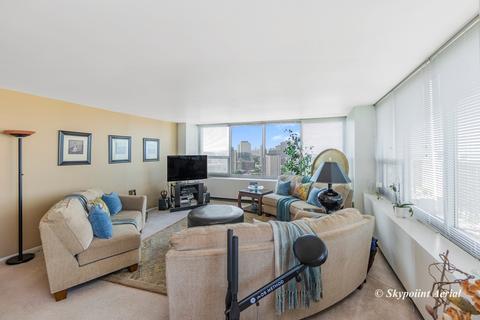 1700 E 56th St #2002, Chicago, IL 60637 photo 6