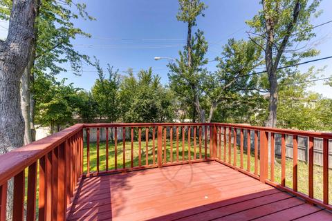 546 Cherry Ln, Glenview, IL 60025 photo 23