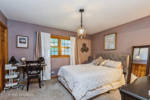 2301 Robin Ln, Elgin, IL 60123 photo 8