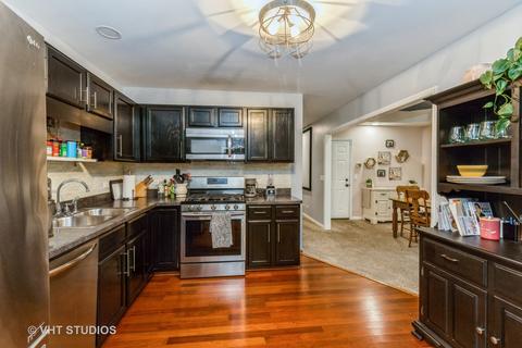 2301 Robin Ln, Elgin, IL 60123 photo 7