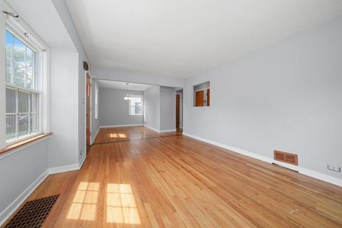17536 Community St, Lansing, IL 60438 photo 7