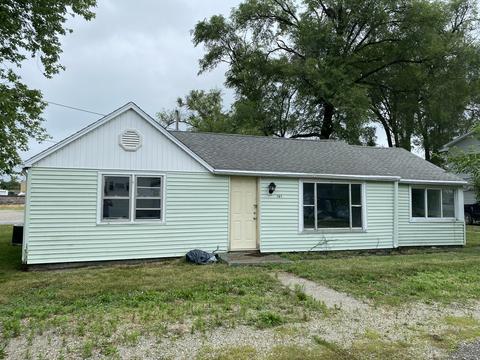 101 State St, Catlin, IL 61817 photo 1
